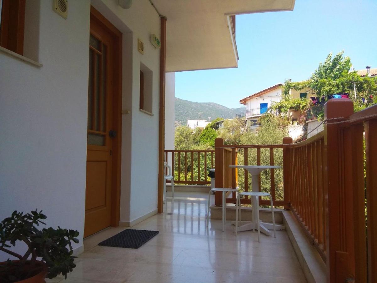 Kostas Studios II Vasiliki  Bagian luar foto