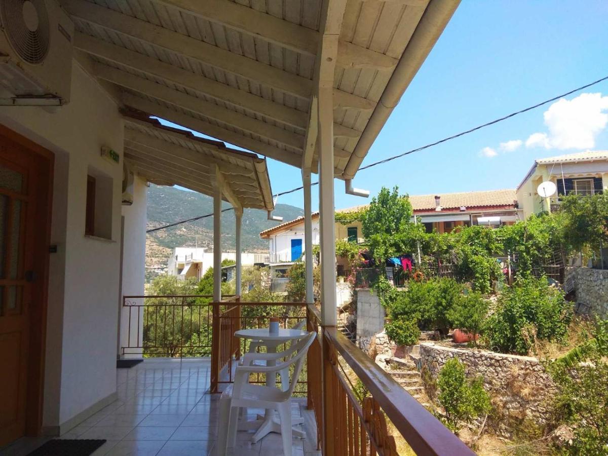 Kostas Studios II Vasiliki  Bagian luar foto